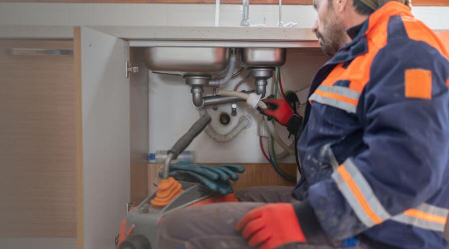 Descale Tankless Water Heater in Cement, OK